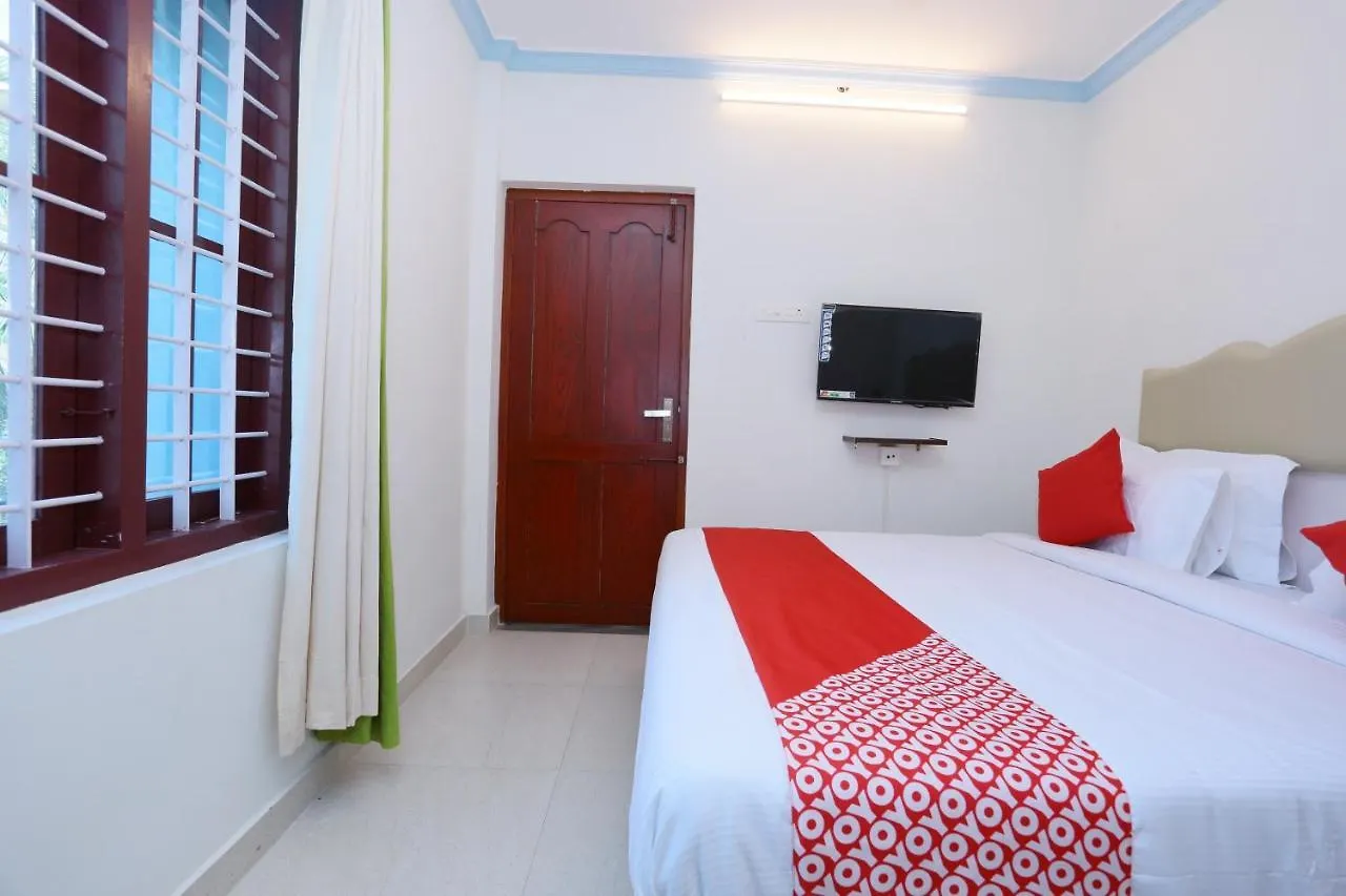 Oyo 22008 Jrj Suites Thiruvananthapuram Hotell
